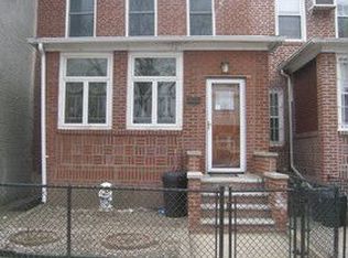 2122 23rd St, Astoria, NY 11105