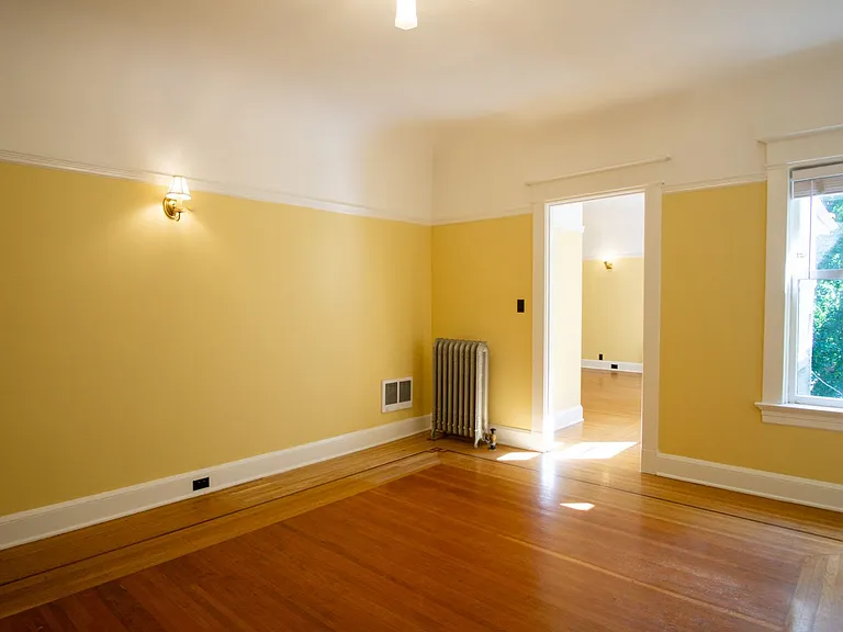 209 NW 23rd Ave #202 — Photo 8