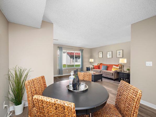 Southwind Village | 15025 Greenhaven Dr, Burnsville, MN