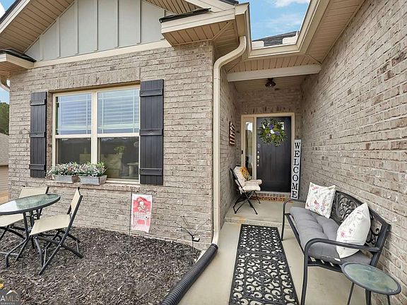 3rd image of 173 Bramlett Ridge Dr