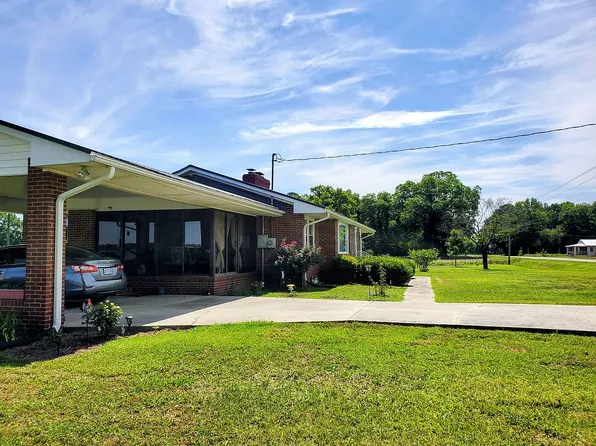 1112 State Hwy #24, Warsaw, NC 28398