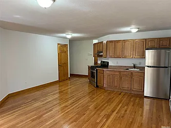 Rented by Realty One Group Dynasty