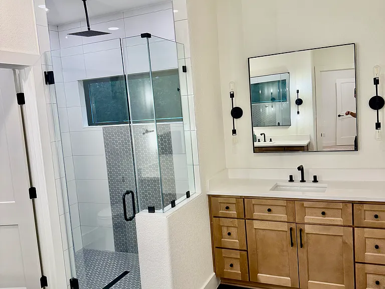 1722 N Olive St — Photo 31