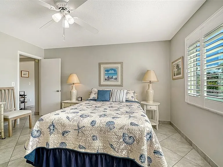 2657 Riverbluff Pkwy #V-122 — Photo 15