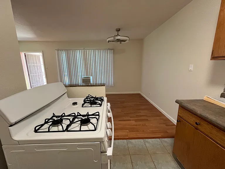 207 S Lillie Ave #3 — Photo 13