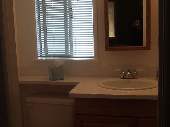 Updated 3/4 bath