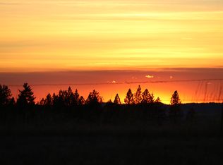 31810 N Schwachtgen Rd, Chattaroy, WA 99003