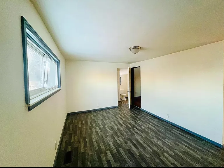 3118 N Water St — Photo 5