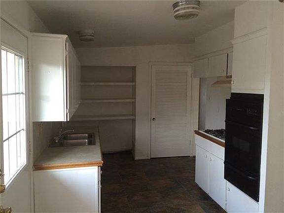 2nd image of 4434 Capitol Ave