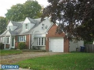 309 Lilac Ln, Delanco, NJ 08075