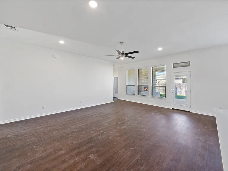 7308 Caladium Dr — Photo 10