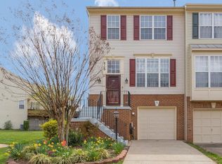 8110 Cerromar Way, Gainesville, VA 20155