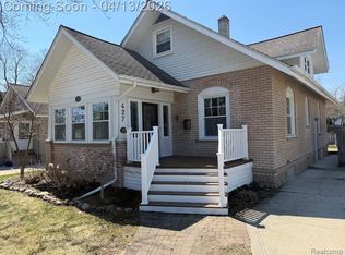427 Wesley St, Rochester, MI 48307
