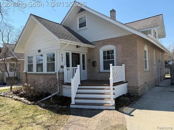 427 Wesley St, Rochester, MI 48307