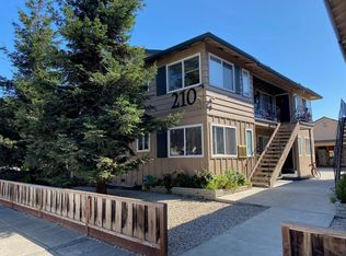 210 Linden St, Redwood City, CA 94061
