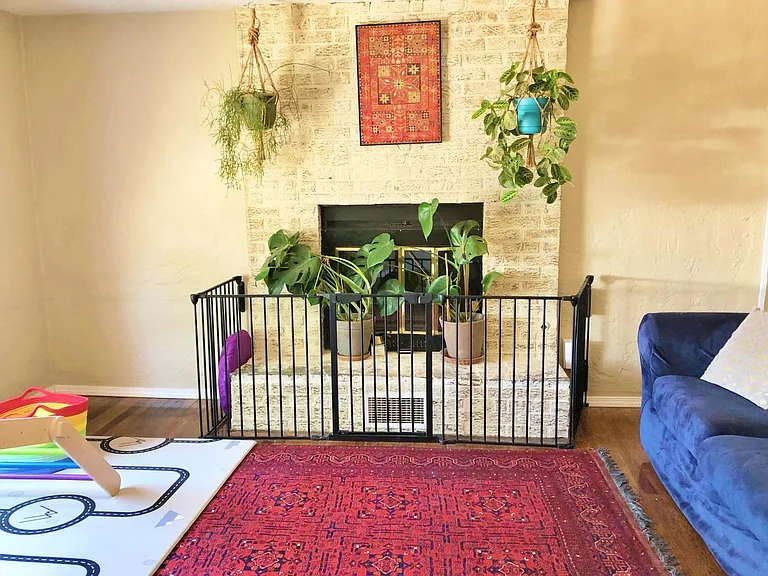 4516 Jupiter St NW — Photo 3