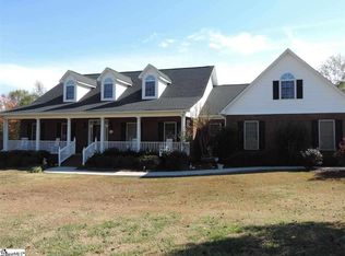 170 Oaklawn Rd, Pelzer, SC 29669