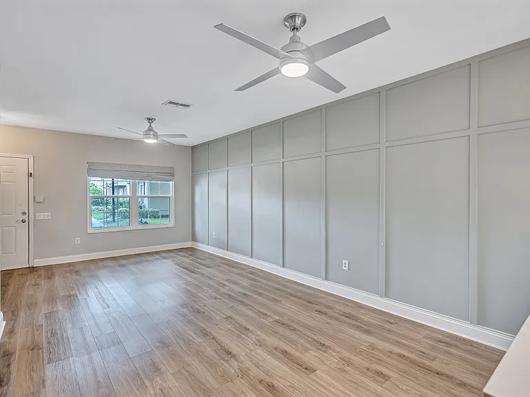 12450 Berkeley Square Dr — Photo 5