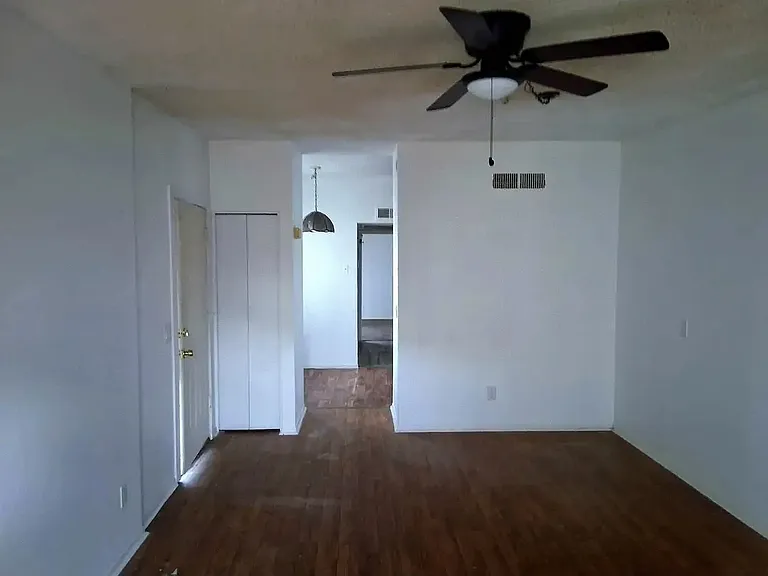 2808 E Monte Cristo Ave #102 — Photo 1