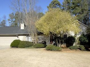 300 Wavetree Ct, Roswell, GA 30075