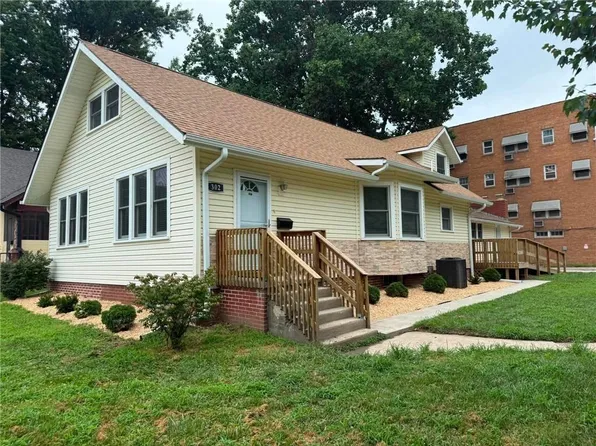 302 N Noyes Blvd, Saint Joseph, MO 64501