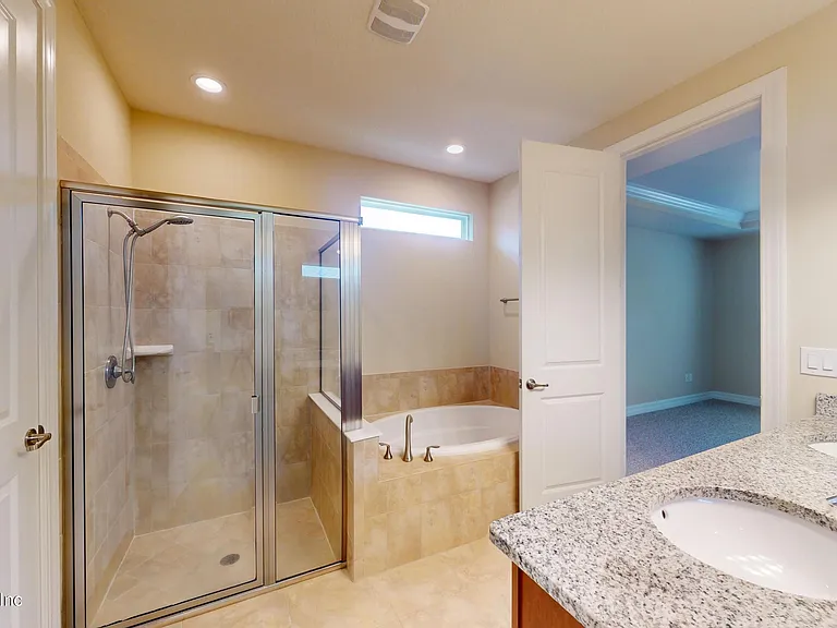 29 Lakefront Ln — Photo 24