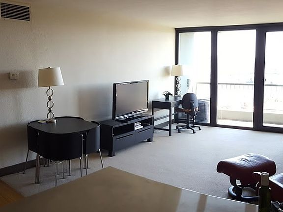 2nd image of 111 SW Harrison St APT 14G