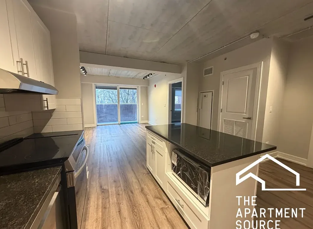 1 bed, 700 sqft, $2,500 — Photo 3