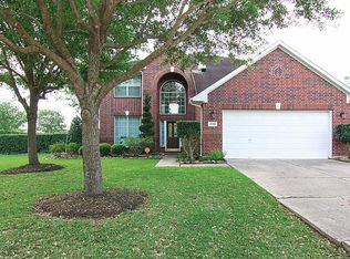 2726 Sterling Fields Dr, Pearland, TX 77584