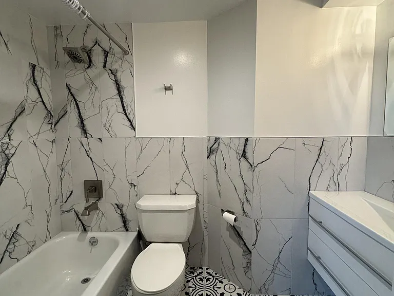 123 Mamaroneck Ave #501 — Photo 6