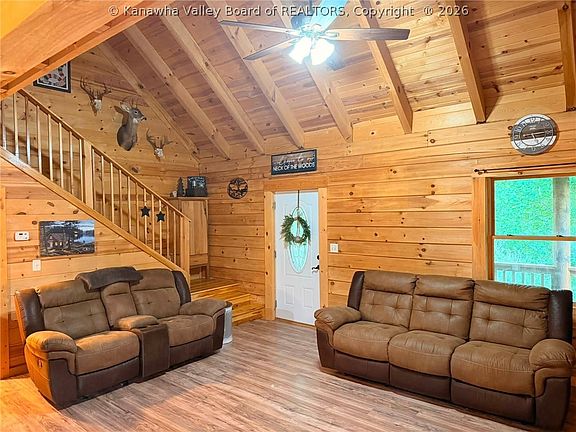 4th image of 7837 Potters Creek Rd