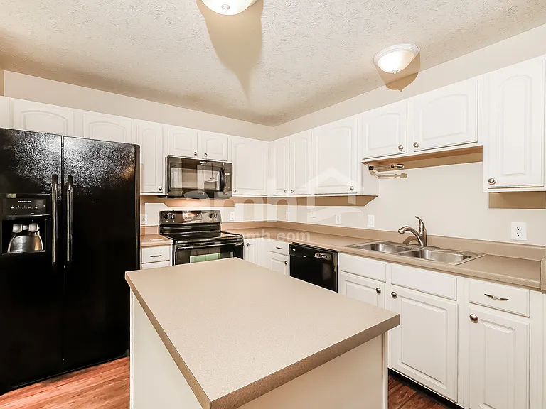 2063 Meridian Springs Ln — Photo 4