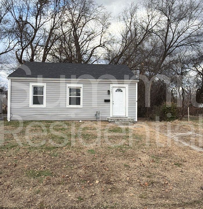 1st image of 3005 Linwood Ave
