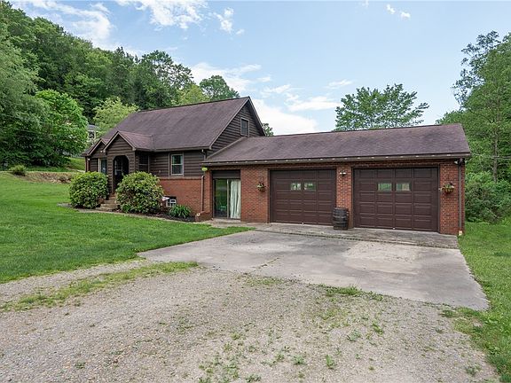 3rd image of 205 Boone Hollow Ln