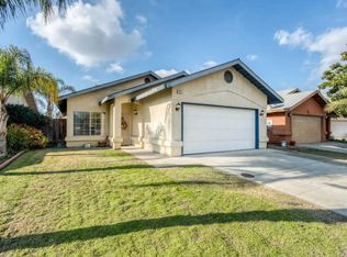2511 9th Avenue Dr, Kingsburg, CA 93631