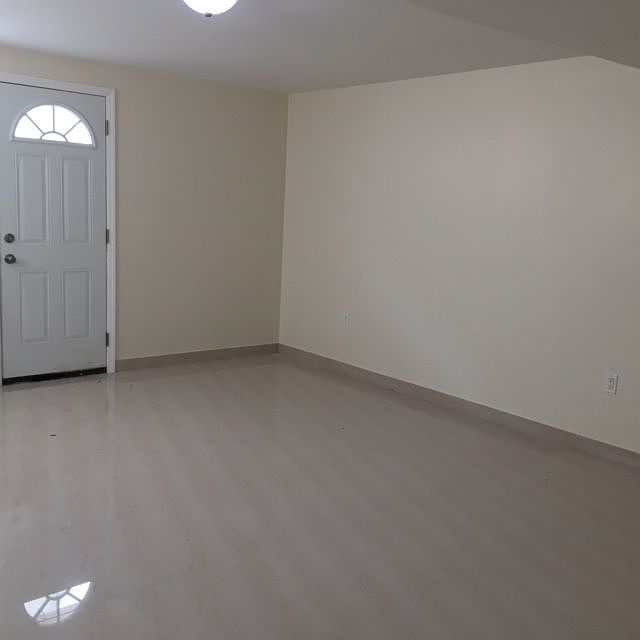 2nd image of 2438 W 1st St