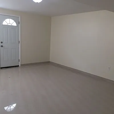 Rented by Kinyu Realty | media 2