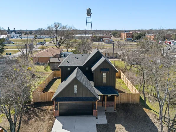 100 S Dallas St, Palmer, TX 75152