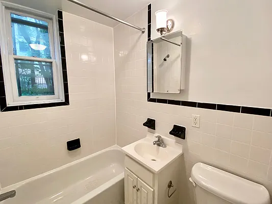 Rented by Douglas Elliman | media 19