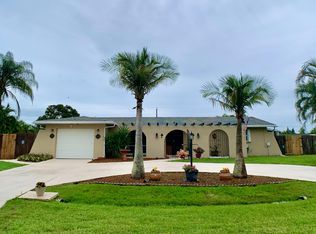 765 SW Byron St, Port Saint Lucie, FL 34983