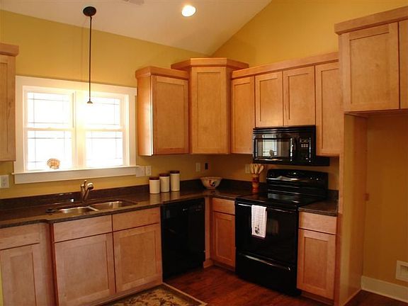 Kitchen - Right
