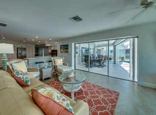 1121 SE 22nd Ter, Cape Coral, FL 33990