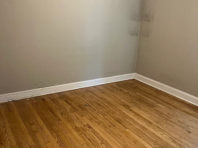 3039 Wentworth Ave — Photo 22