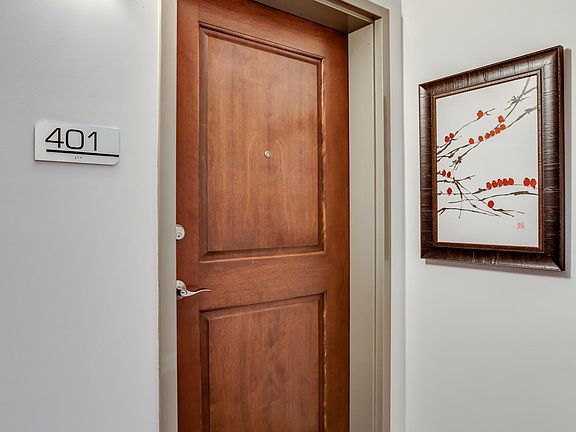4th image of 115 Willow Ave #401