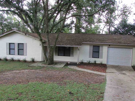 2nd image of 2112 Darnell Cir