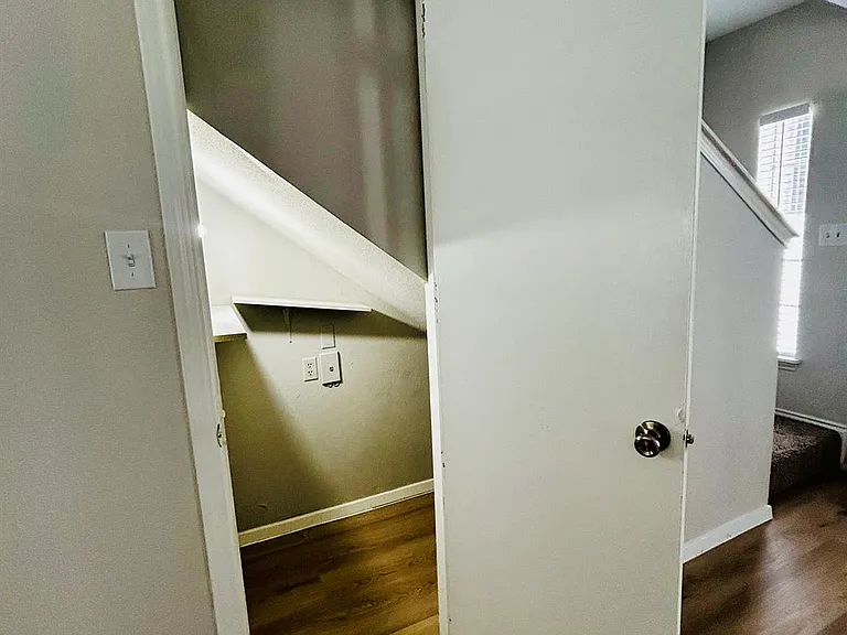 1818 River Crossing Cir #C — Photo 4