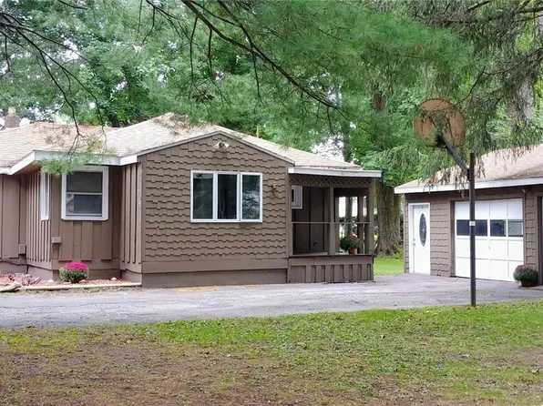 2397 McClanathan Ave, Blossvale, NY 13308