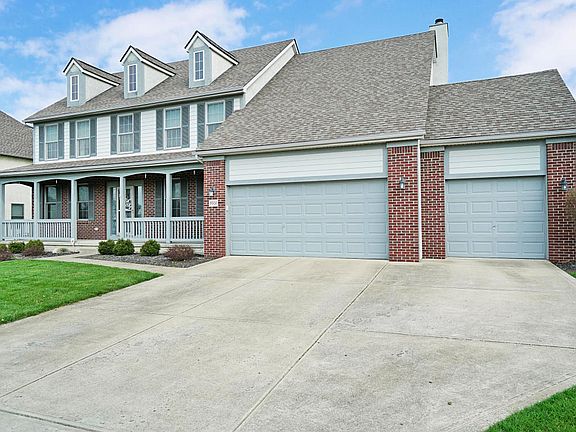 2nd image of 8906 Oakshire Dr NW