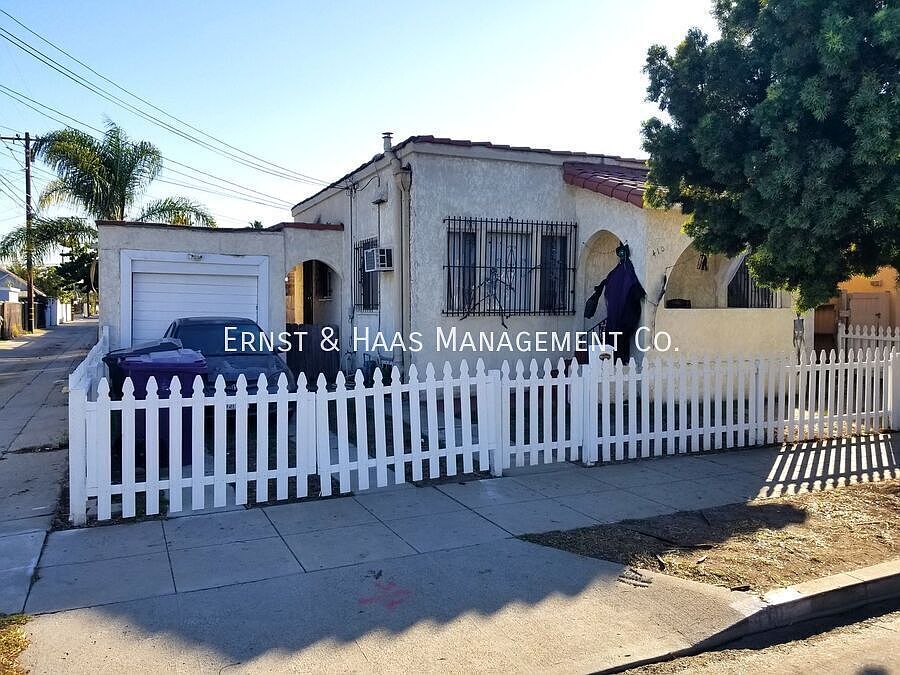 1st image of 410 E Eagle St