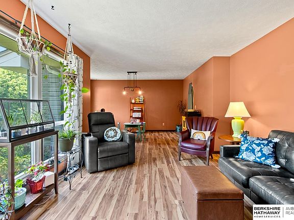 3rd image of 11658 Lilley Ln